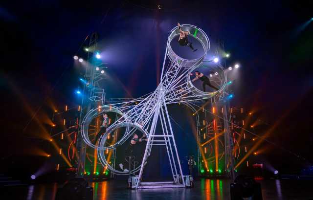 קרקס פוקט – Phuket Circus | מופע אקרובטיקה וחוויה משפחתית