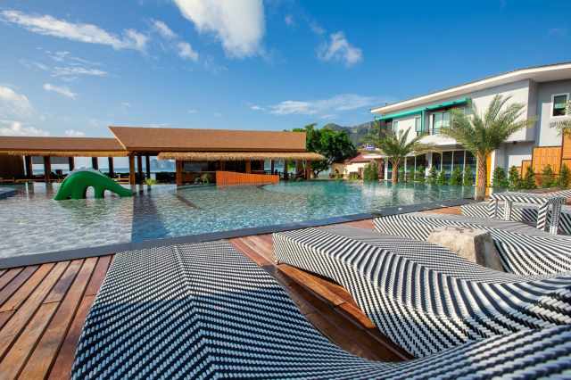 קופיפי אנדמן ביץ' ריזורט | Phi Phi Andaman Beach Resort
