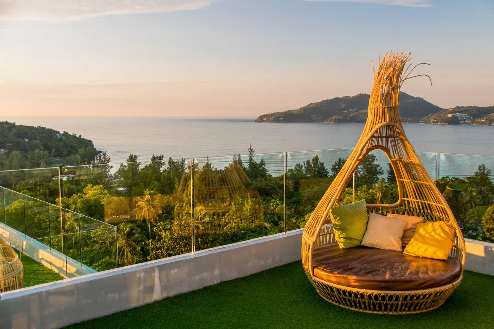 מלון קרסט ריזורט ופול וילות פוקט | Crest Resort & Pool Villas Phuket בתאילנד – חוויית אירוח 5 כוכבים - מלון בתאילנד | תמונה 3