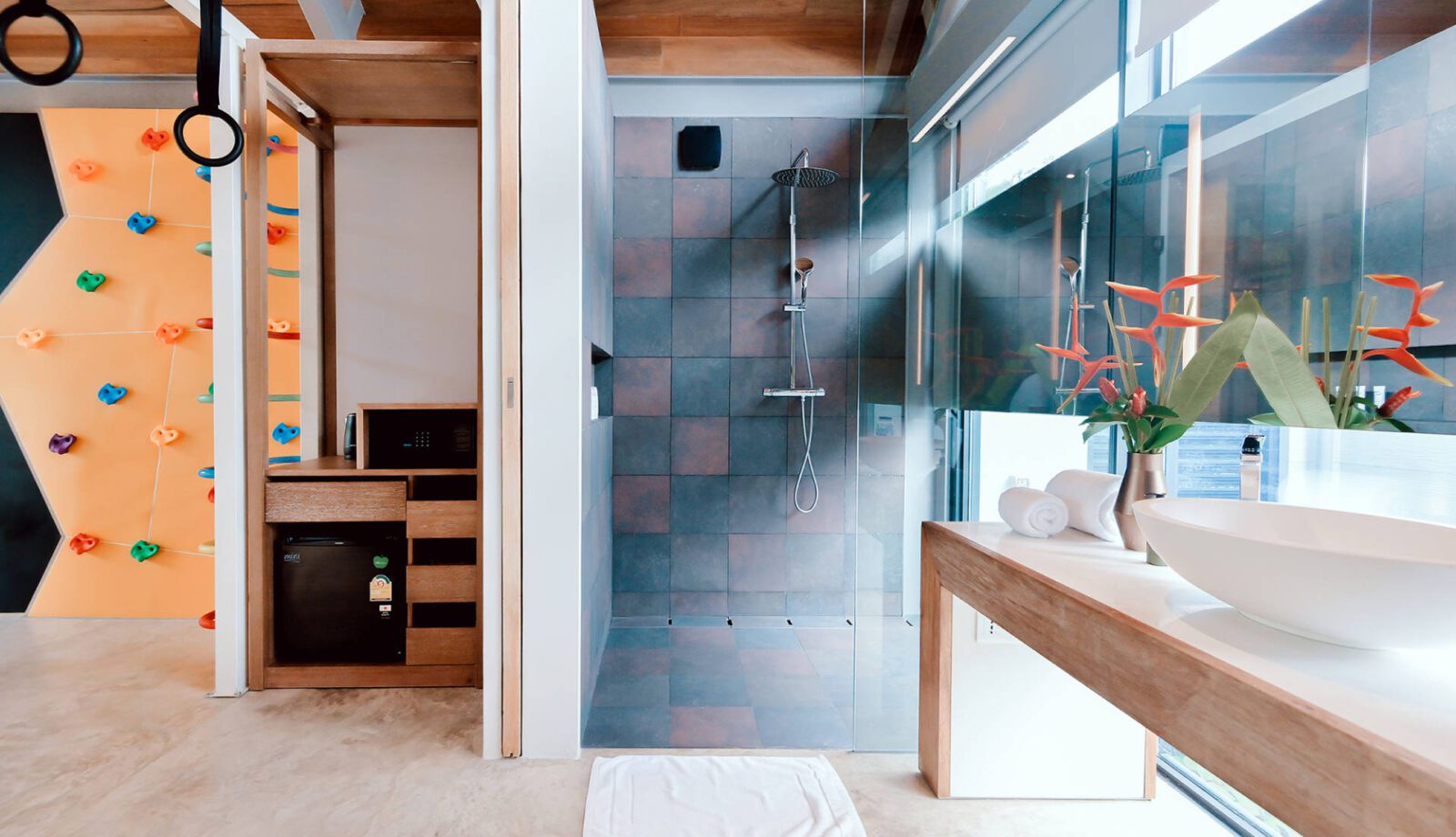 איילנד אסקייפ מבית בורסארי | Island Escape by Burasari - 2