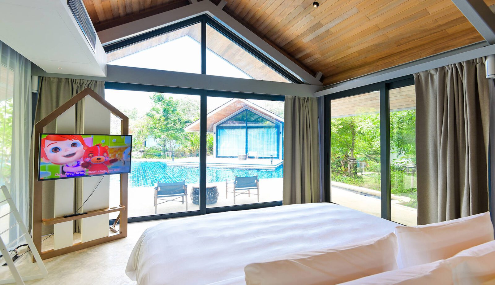 איילנד אסקייפ מבית בורסארי | Island Escape by Burasari - 5