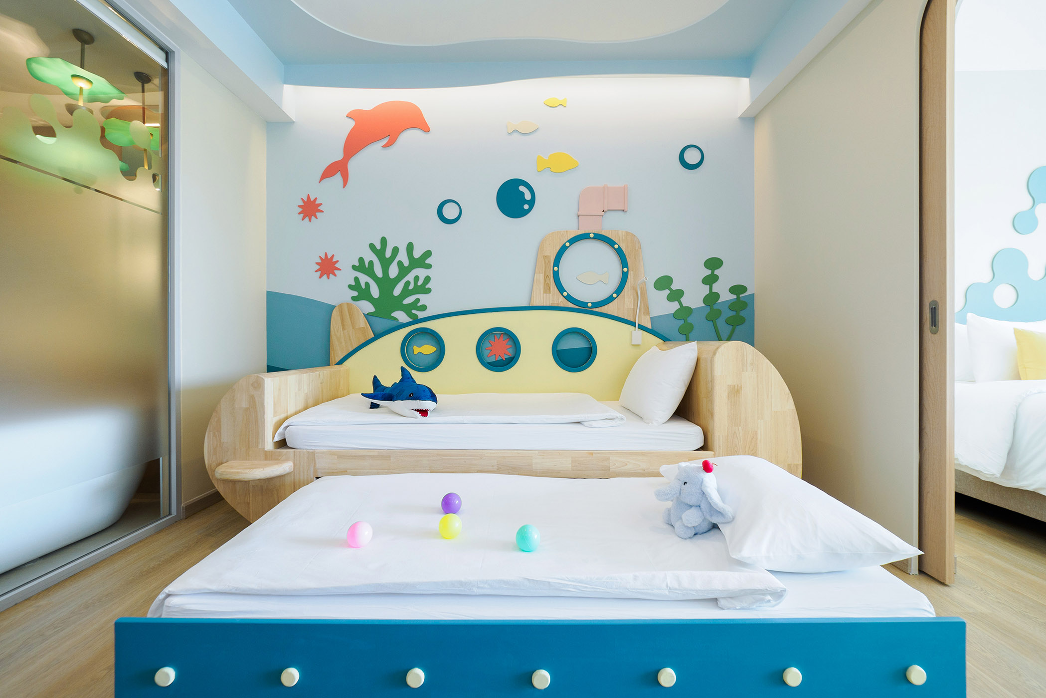 Family Room (Vhari Wing) - קטאתאני פוקט ביץ' ריזורט | Katathani Phuket Beach Resort - תמונה 2
