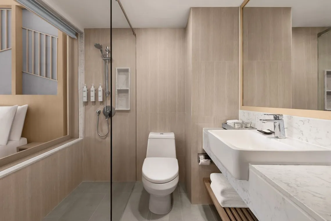 Guest room - קורטיארד מריוט פאטונג פוקט | Courtyard by Marriott Phuket Patong Beach Resort - תמונה 2