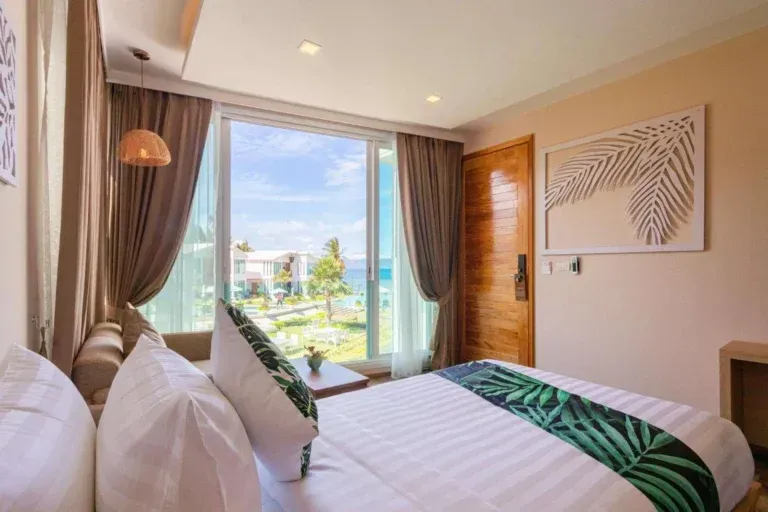 DELUXE VILLA SEASIDE VIEW - ואני גולדן סאנדס קופנגן | Vannee Golden Sands Beachfront Resort - תמונה ראשית