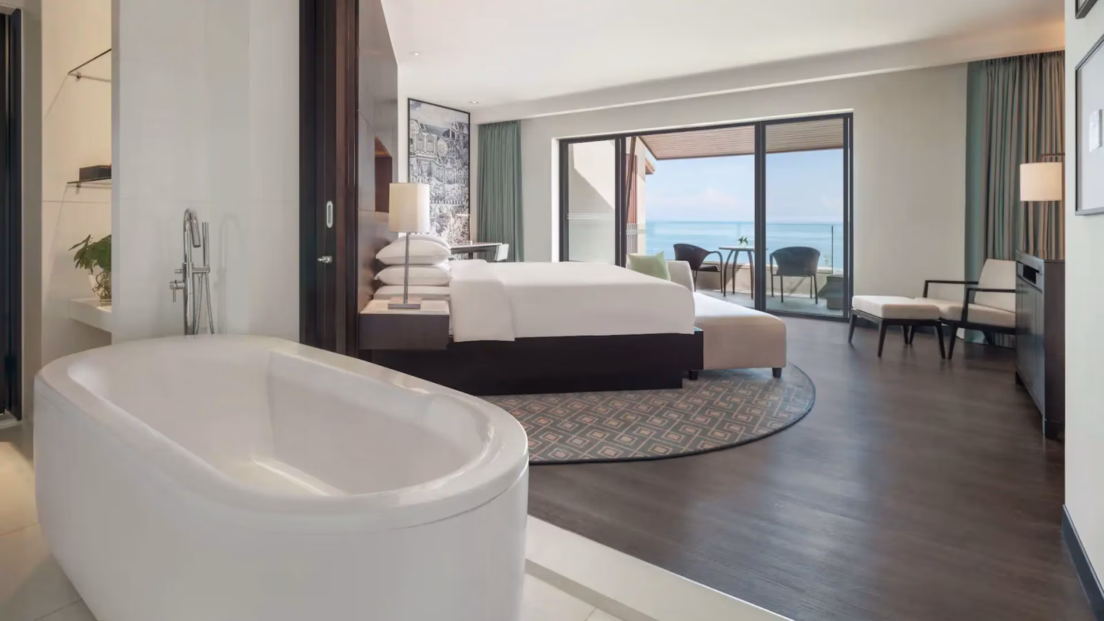 1 King Bed, Ocean View, Club Access - הייאט ריג'נסי פוקט ריזורט | Hyatt Regency Phuket Resort - תמונה ראשית