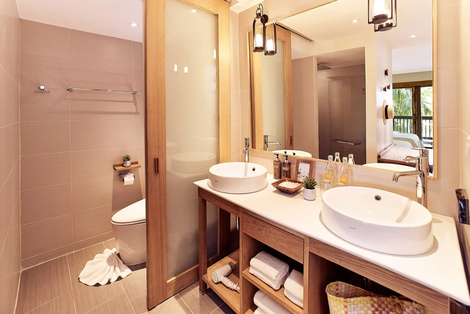 Deluxe Two Queens Room - בנדרה ריזורט וספא סאמוי | Bandara Resort & Spa Samui - תמונה ראשית