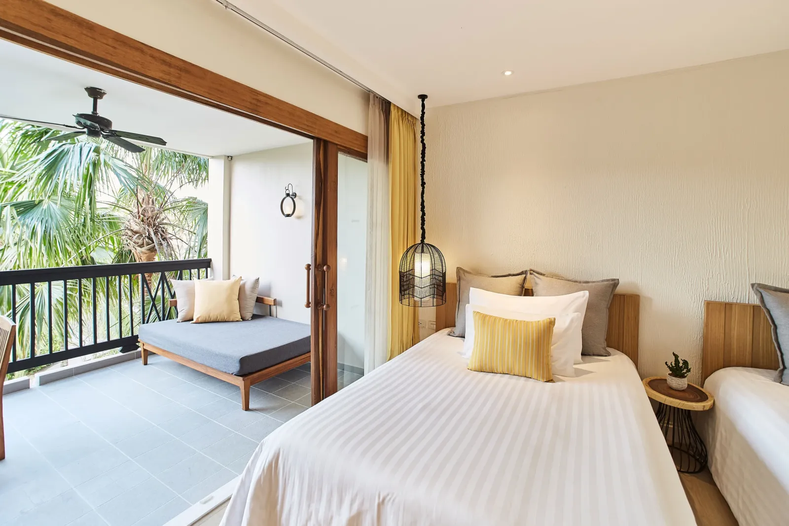 Deluxe Two Queens Room - בנדרה ריזורט וספא סאמוי | Bandara Resort & Spa Samui - תמונה 3