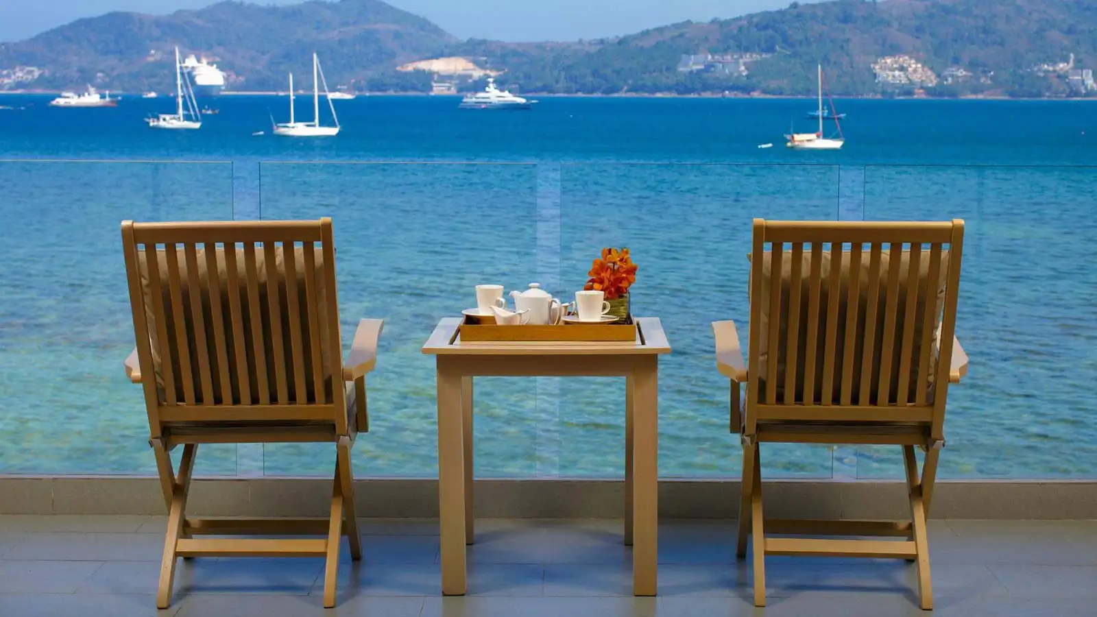 Superior Ocean Front Balcony - אמארי פוקט | Amari Phuket - תמונה 2