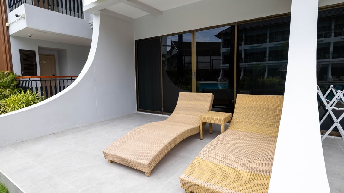 Amora Superior Pool Side - אמורה ביץ' ריזורט פוקט | Amora Beach Resort Phuket - תמונה 3