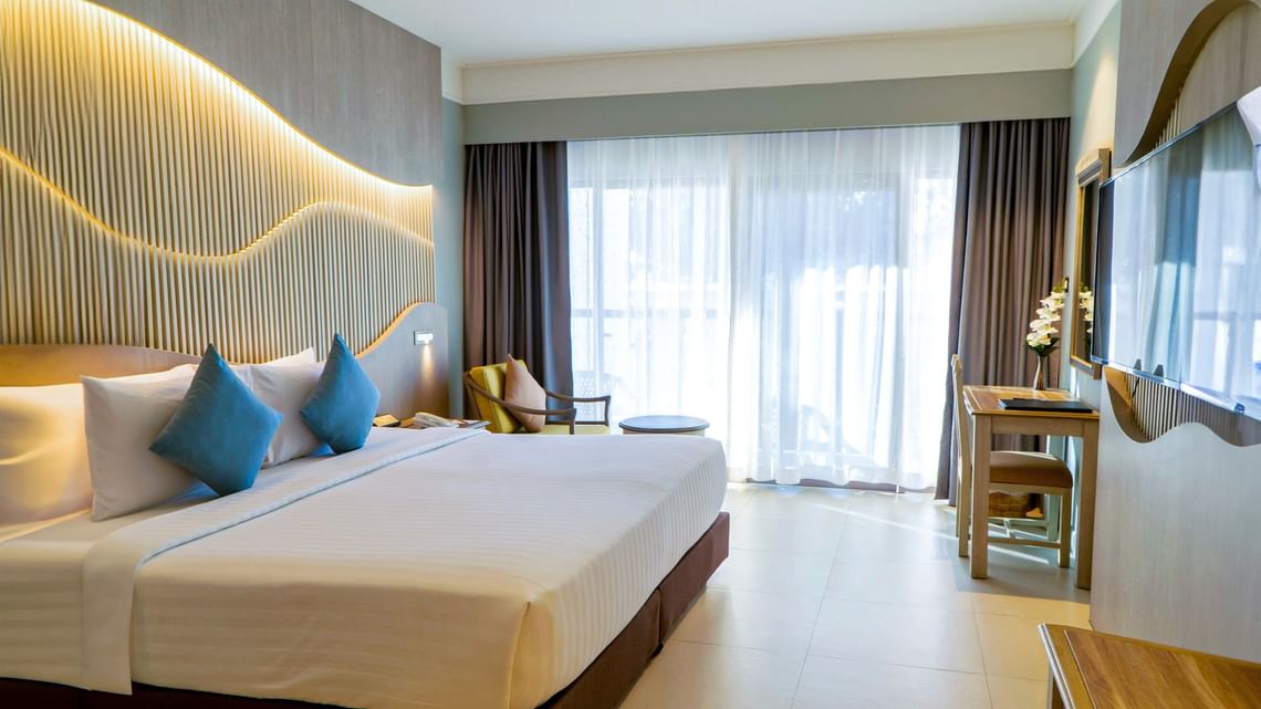 Deluxe Room - אמורה ביץ' ריזורט פוקט | Amora Beach Resort Phuket - תמונה ראשית