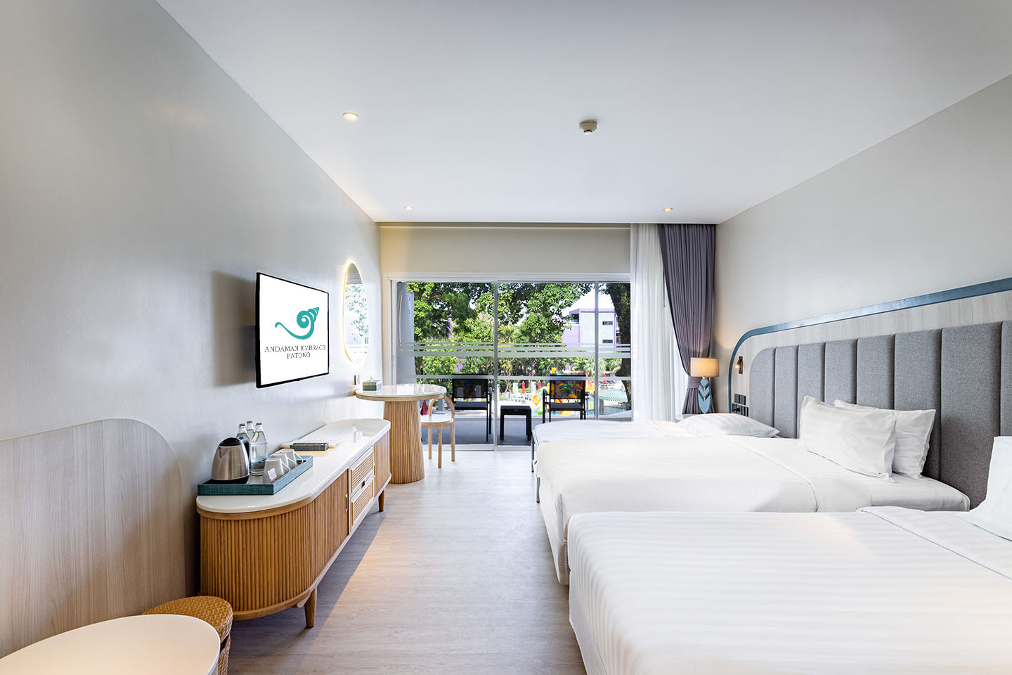 Elite Balcony - אנדמן אימברייס פטונג | Andaman Embrace Patong - תמונה 2