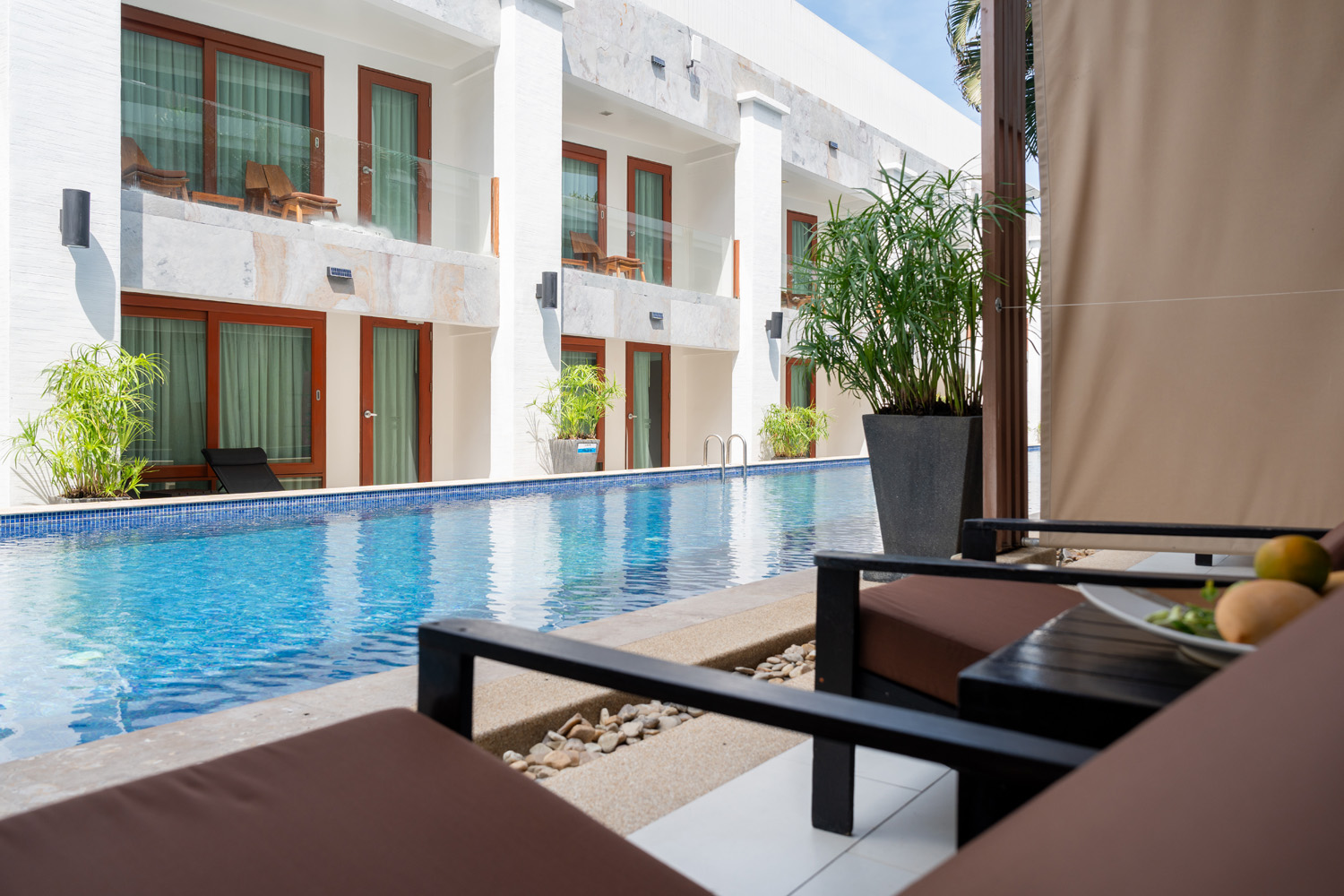 Deluxe Pool Access - לה פלורה ריזורט פטונג | La Flora Resort Patong - תמונה 3