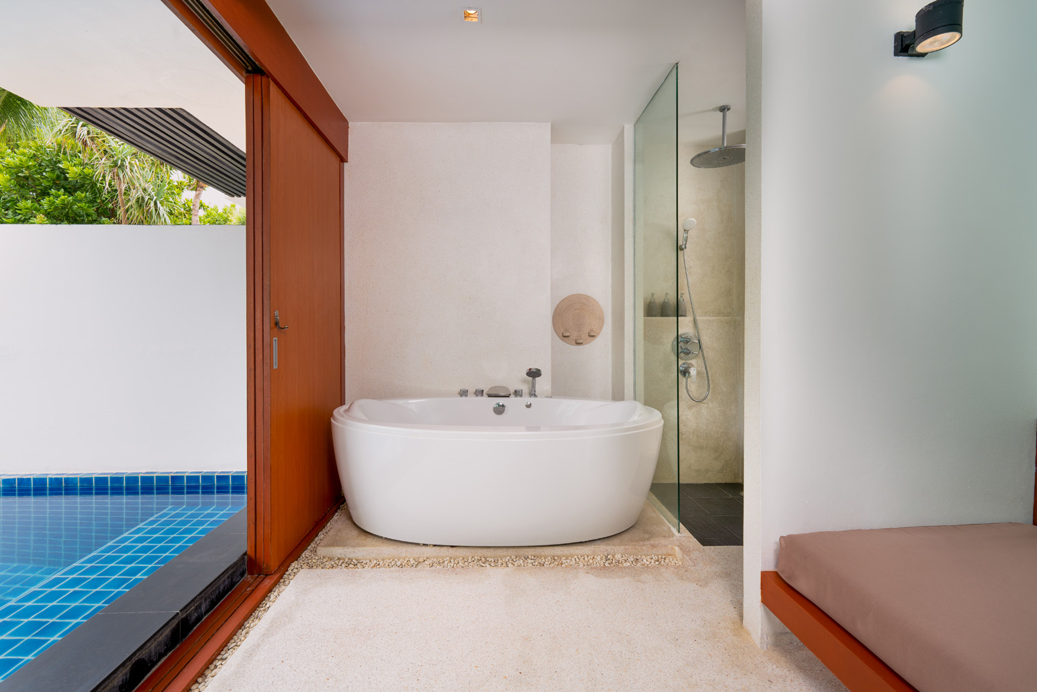 Beachfront Pool Villa - לה פלורה ריזורט פטונג | La Flora Resort Patong - תמונה 2