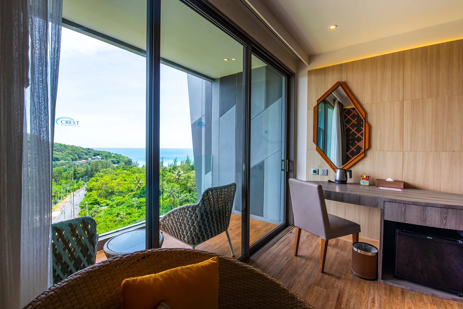 DELUXE SEAVIEW - קרסט ריזורט ופול וילות פוקט | Crest Resort & Pool Villas Phuket - תמונה 3