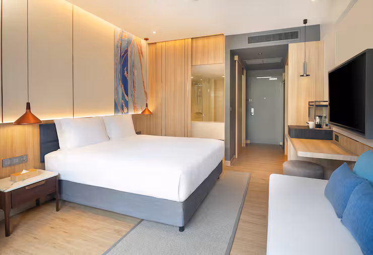 Premium Room with Balcony - דאבל טרי מבית הילטון פוקט באן-תאי | DoubleTree by Hilton Phuket Banthai Resort - תמונה ראשית