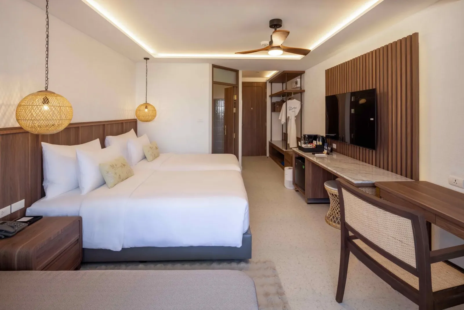 SPA SUITE WITH PRIVATE JACUZZI - אוואי צ'יאנג מאי תא פה | Away Chiang Mai Thapae Resort – A Vegan Retreat - תמונה ראשית