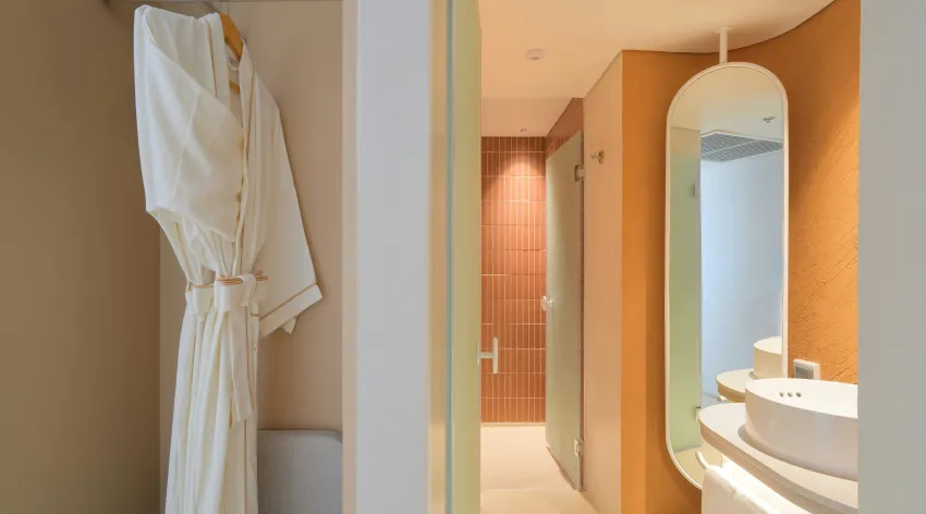 Deluxe Spa Suite Ocean View - סנטרה קארון ריזורט פוקט | Centara Karon Resort Phuket - תמונה 3