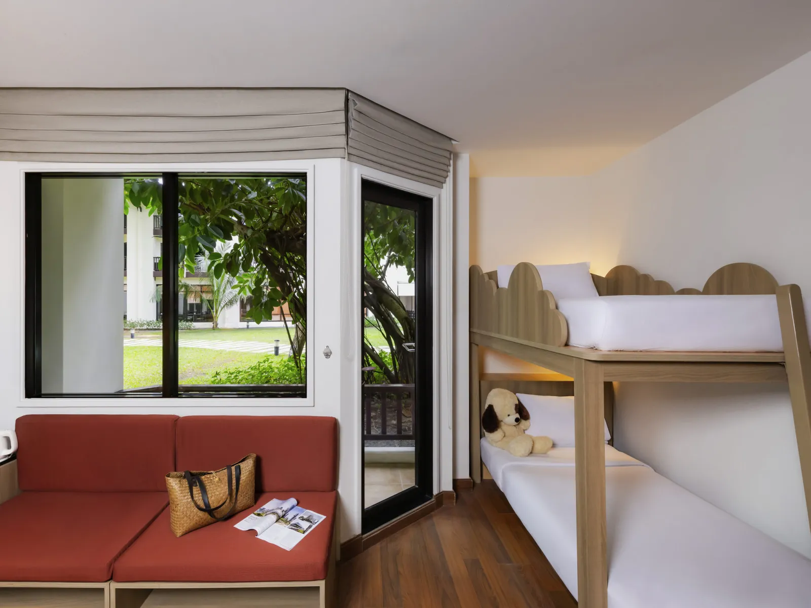 Family Room with one Queen and one Bunk bed - איביס בופוט סאמוי | Ibis Bophut Samui - תמונה ראשית