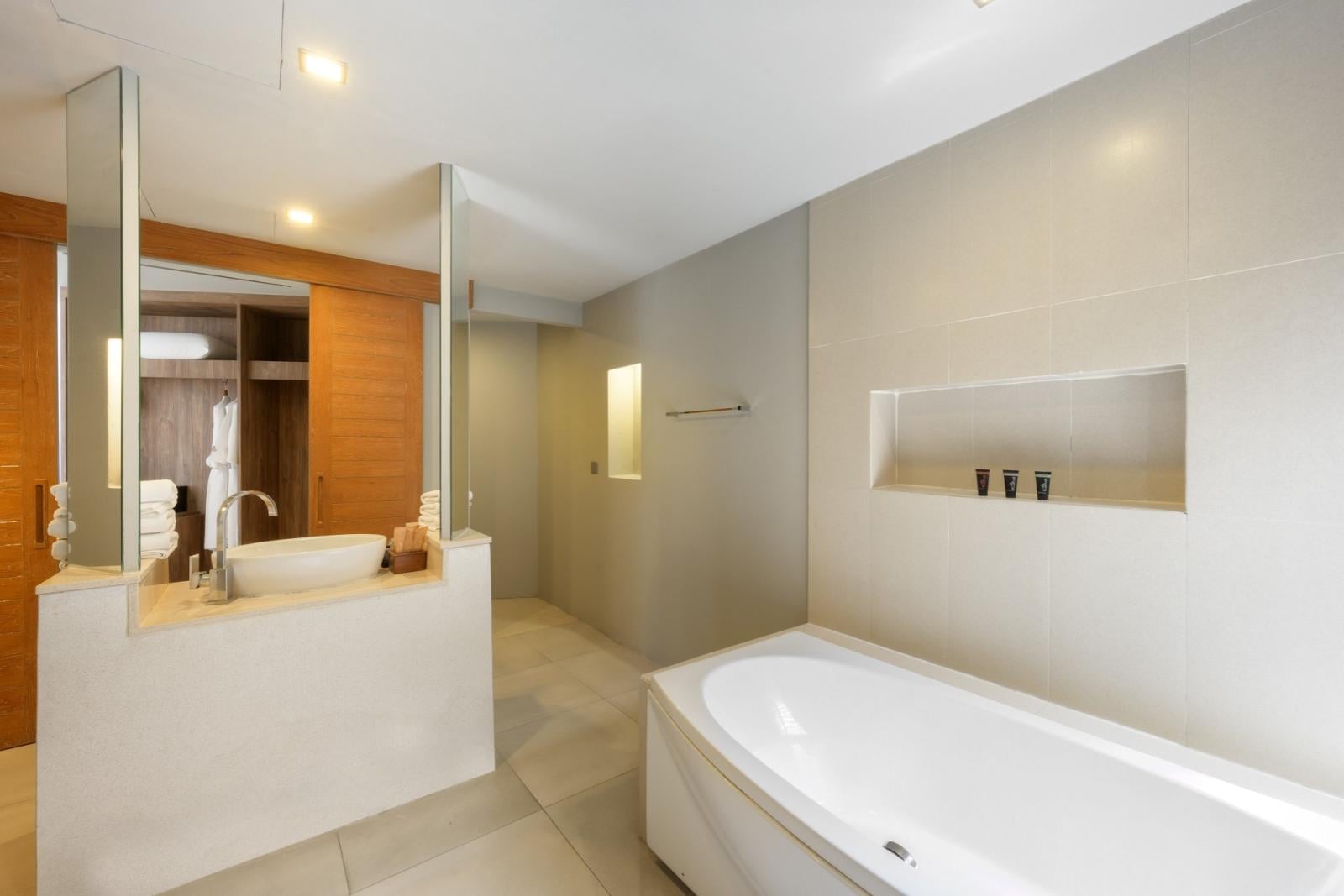 Family Seaview - קאלימה ריזורט וספא פוקט | Kalima Resort and Spa Phuket - תמונה 2