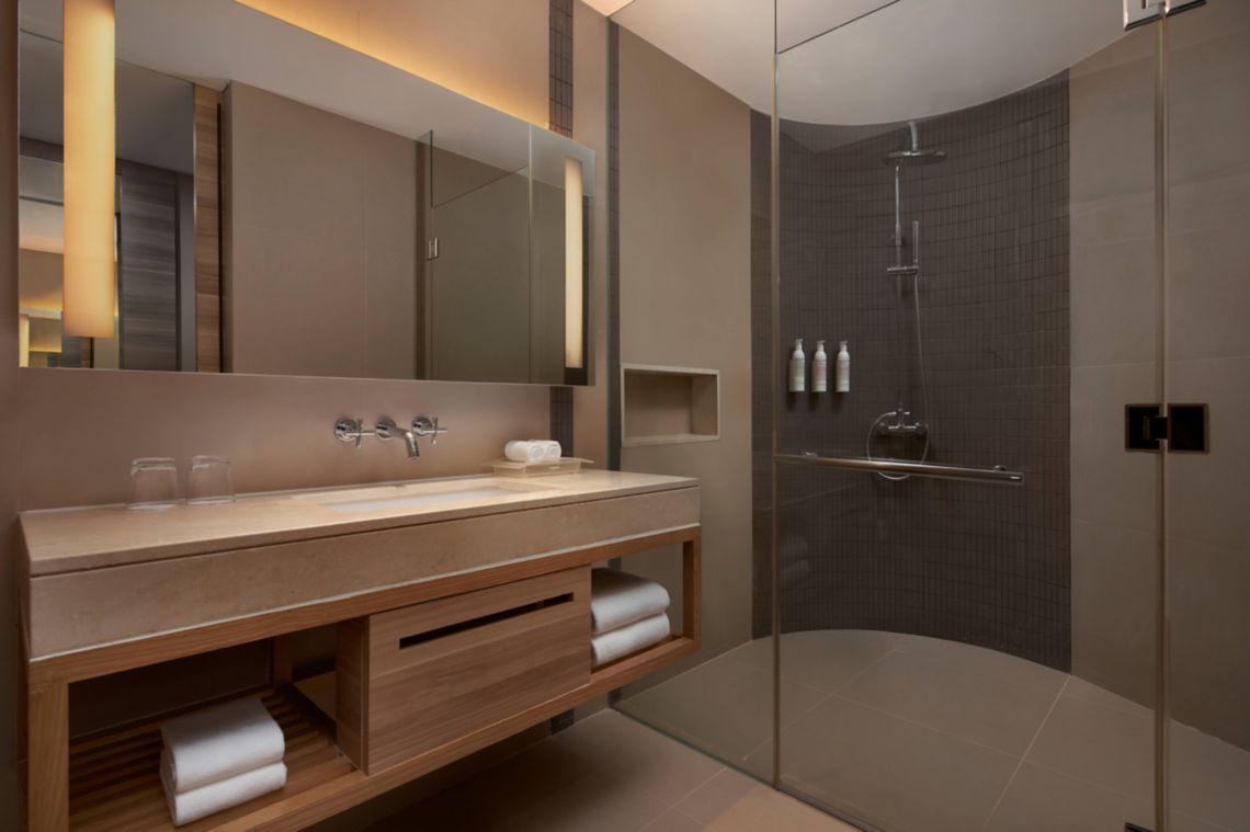 Premium Pool access - לה מרידיאן פוקט מאי קאו | Le Méridien Phuket Mai Khao Beach Resort - תמונה 3