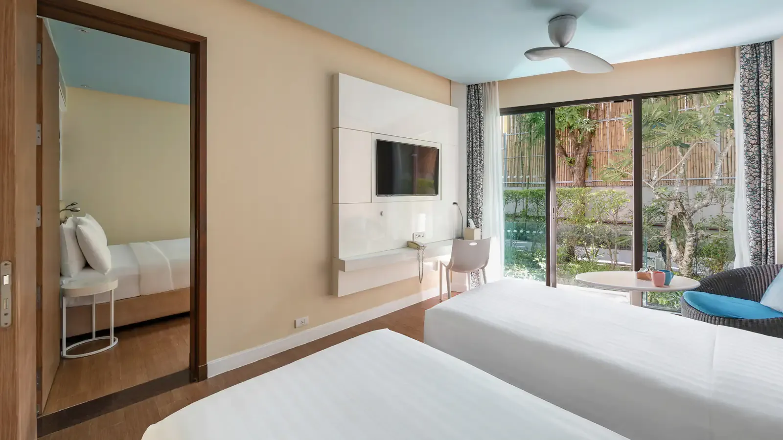 Superior Family (connecting rooms) - אוזו צ'אוונג קוסמוי | OZO Chaweng Samui - תמונה 3