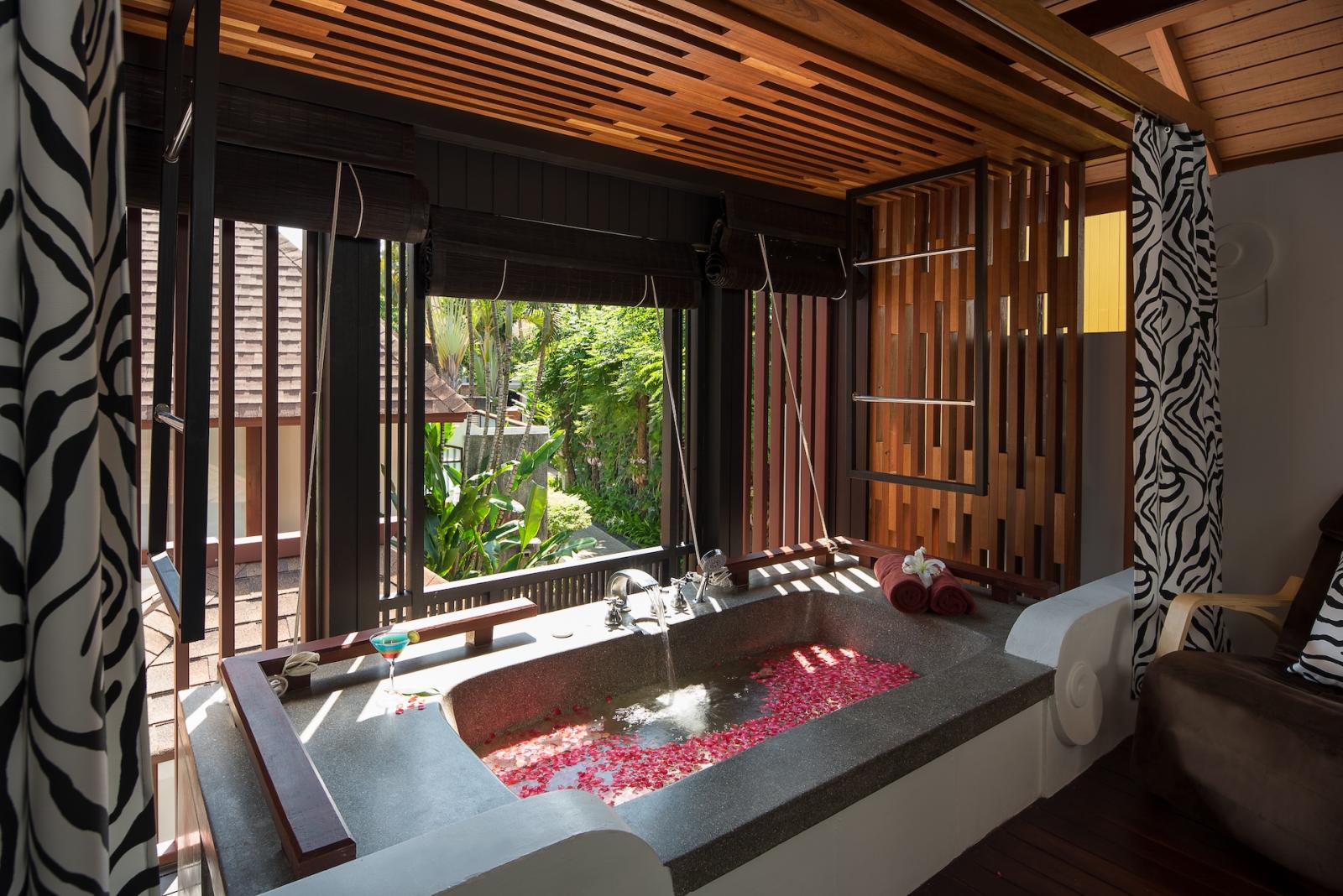 Deluxe Balcony Suite - פביליון סמוי וילות וריזורט | Pavilion Samui Villas & Resort - תמונה 2