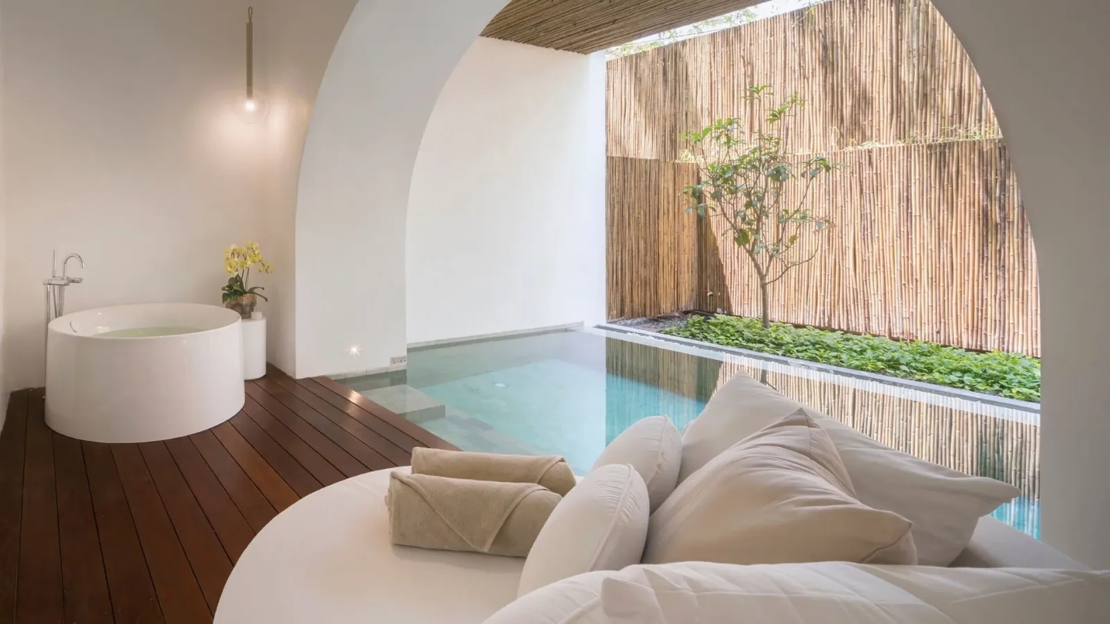 Oceanfront Garden Pool Suite - סאלה סמוי צ'אוונג ביץ' | SALA Samui Chaweng Beach Resort & Spa - תמונה 3