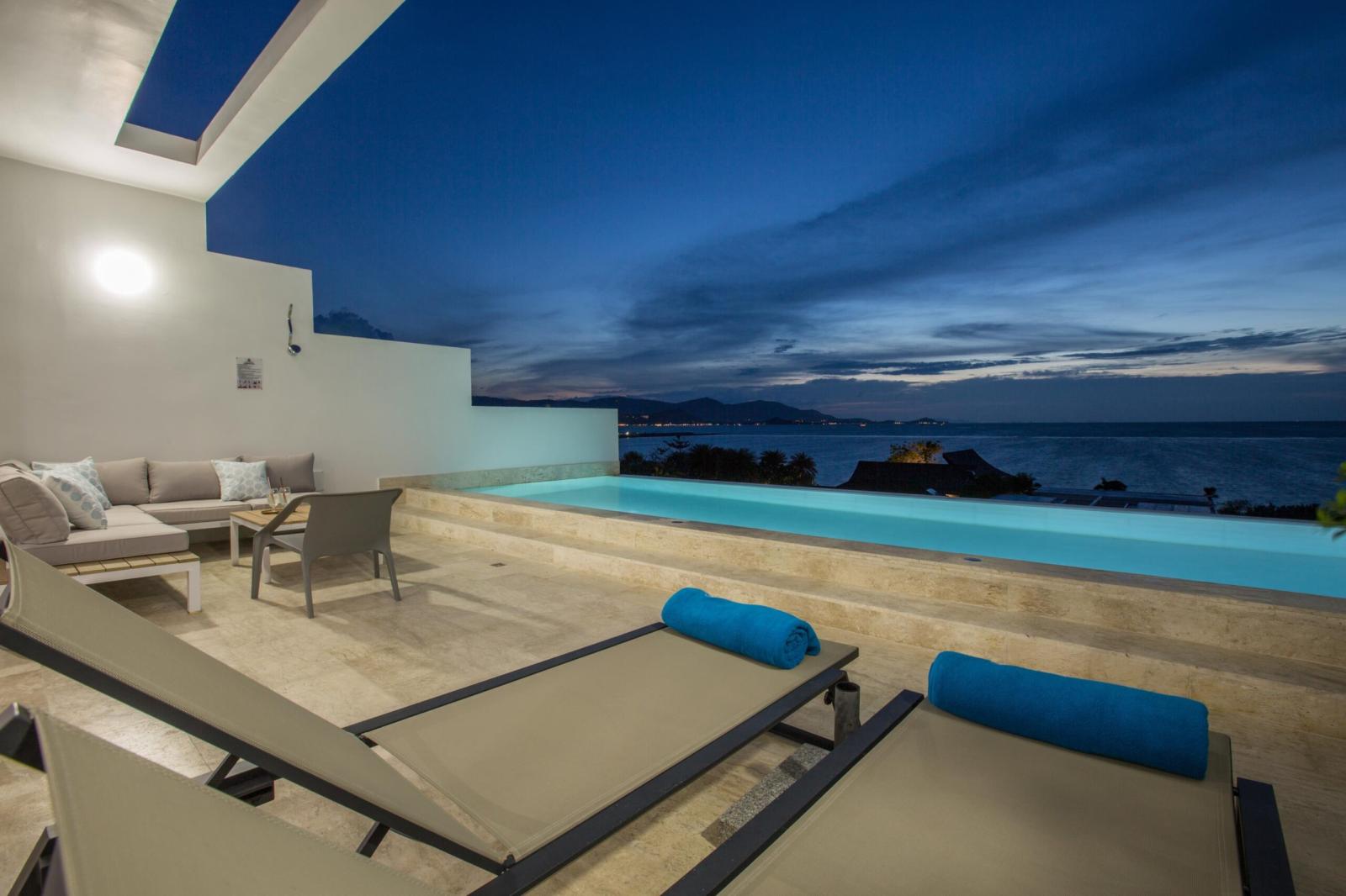Two Bedroom Sea View Pool Suite with Cinema - סקיי ביץ' קוסמוי | Skye Beach Koh Samui - תמונה 3