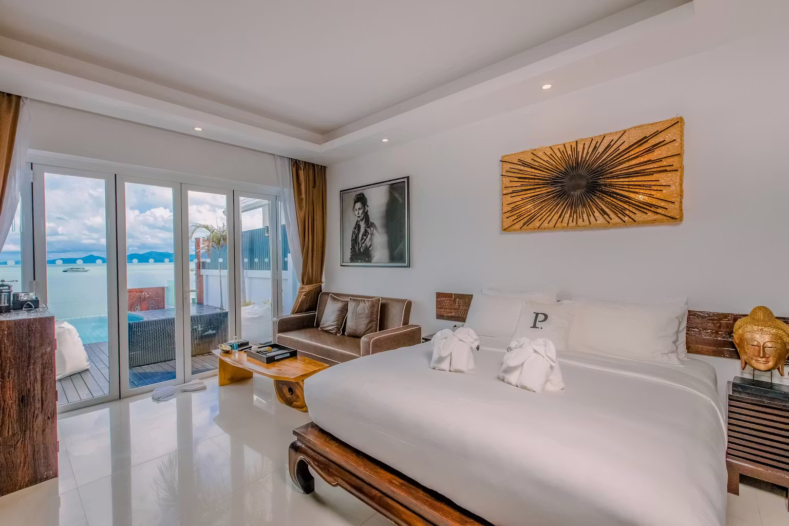 Two Bedrooms Beach Front Pool Villa - דה פריווילג' עזרא ביץ' קלאב | The Privilege Hotel EZRA Beach Club - תמונה 2