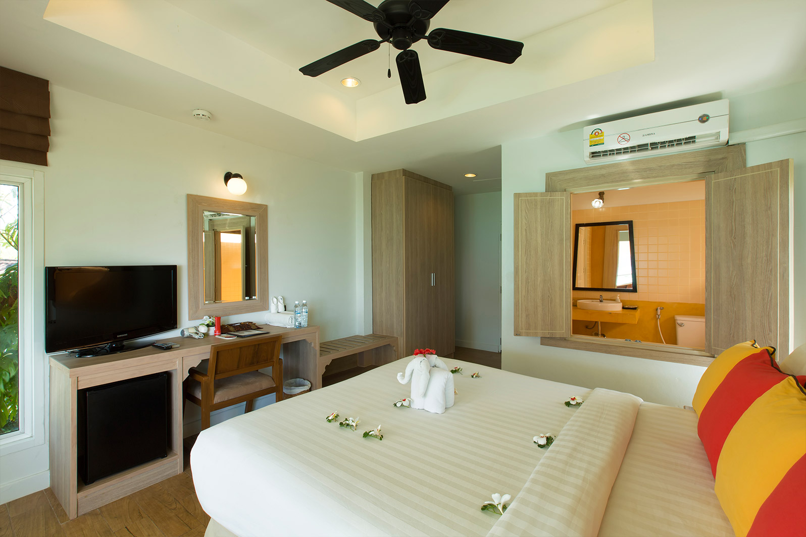 Deluxe Rooms - קופיפי בייוויו ריזורט | Phi Phi Bayview Resort - תמונה 2