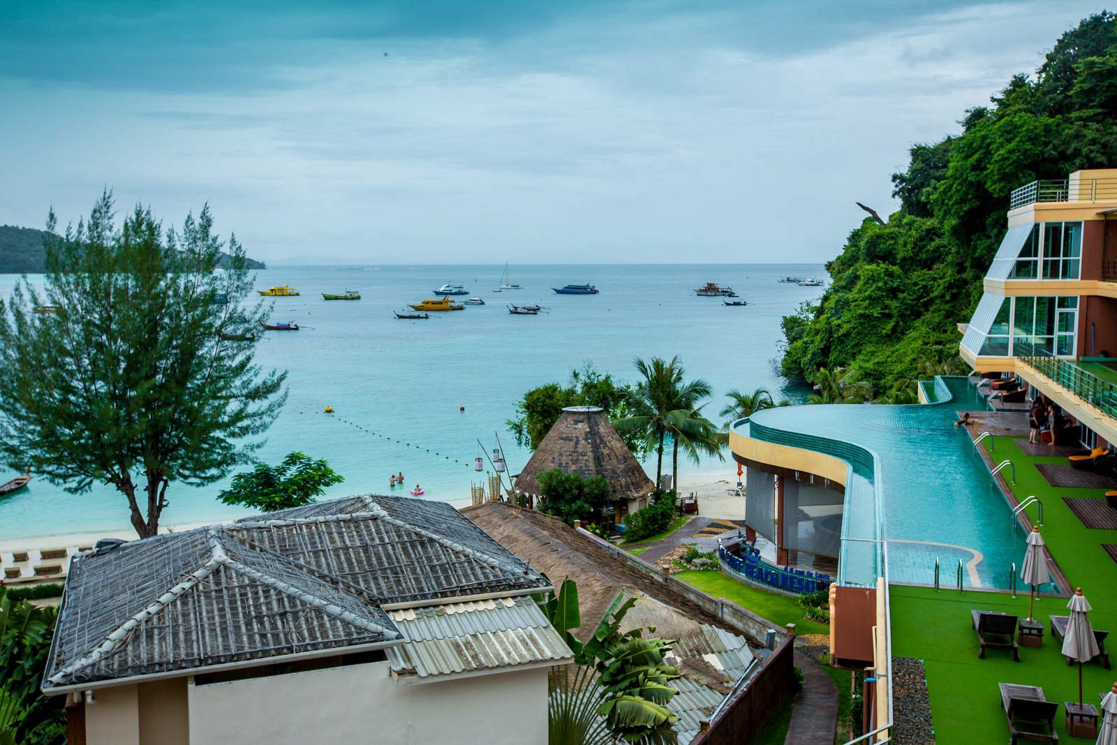 Sea View - קופיפי קליף ביץ' ריזורט | Phi Phi Cliff Beach Resort - תמונה ראשית