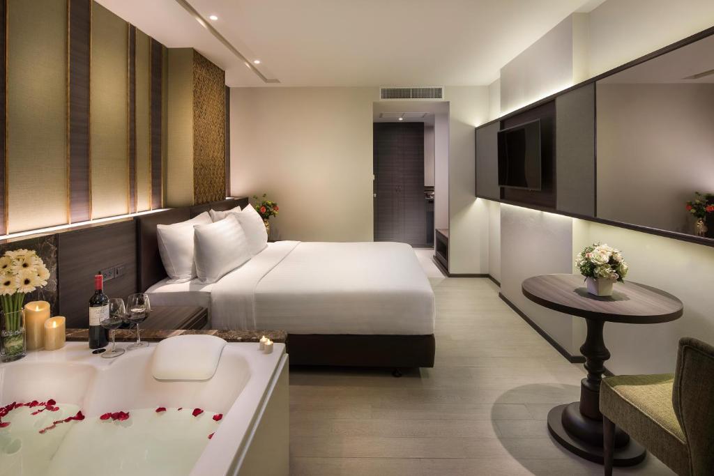 Premier Street View - צ'ילאקס הריטג' קווסאן | Chillax Heritage Hotel Khaosan - תמונה ראשית