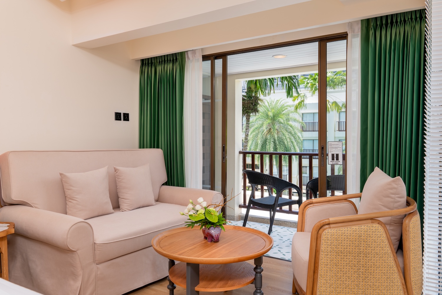 חדר עלית נוף לבריכה (Elite Pool View) - בורסארי פוקט | Burasari Phuket Resort & Spa - תמונה 3